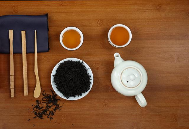 茶叶挑选指南:认准这“3个特征”让你买到开云体育 开云官网100%零添加天然佳茗(图8) 茶叶挑选指南:认准这“3个特征”让你买到开云体育 开云官网100%零添加天然佳茗(图8)