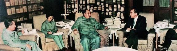 1972年开云体育 开云官网尼克松不满意毛主席送的4两茶叶周总理一句话令其动容(图6) 1972年开云体育 开云官网尼克松不满意毛主席送的4两茶叶周总理一句话令其动容(图6)