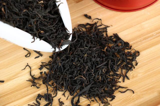开云体育 开云平台茶叶究竟哪一道最好喝?行家:学问大着呢茶叶不同情况不同(图11) 开云体育 开云平台茶叶究竟哪一道最好喝?行家:学问大着呢茶叶不同情况不同(图11)