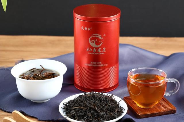 茶叶总是泡得苦涩?记住这3个要点开云 开云体育新手也能轻松泡出香甜好茶(图7) 茶叶总是泡得苦涩?记住这3个要点开云 开云体育新手也能轻松泡出香甜好茶(图7)