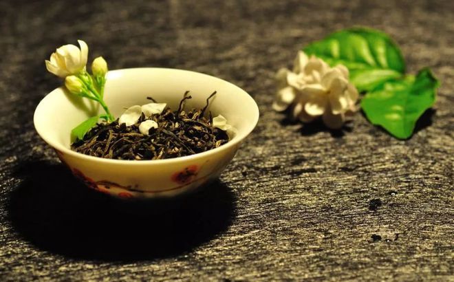 开云APP 开云体育冰箱不是所有茶叶的“避风港”4种茶叶这样存留香还不变味(图5) 开云APP 开云体育冰箱不是所有茶叶的“避风港”4种茶叶这样存留香还不变味(图5)