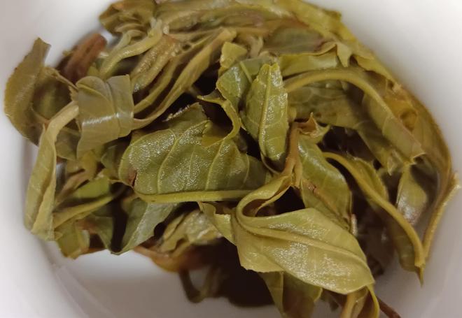 好茶难卖的背后:茶好一定要卖高价!茶叶只能开云 开云体育躺在仓库睡大觉(图5) 好茶难卖的背后:茶好一定要卖高价!茶叶只能开云 开云体育躺在仓库睡大觉(图5)