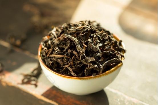 开云体育 开云官网不足百元的茶叶能喝吗?老茶客:“口粮茶”才是属于老百姓的茶(图6) 开云体育 开云官网不足百元的茶叶能喝吗?老茶客:“口粮茶”才是属于老百姓的茶(图6)