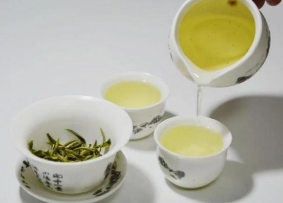 开云体育 开云官网不足百元的茶叶能喝吗?老茶客:“口粮茶”才是属于老百姓的茶(图11) 开云体育 开云官网不足百元的茶叶能喝吗?老茶客:“口粮茶”才是属于老百姓的茶(图11)