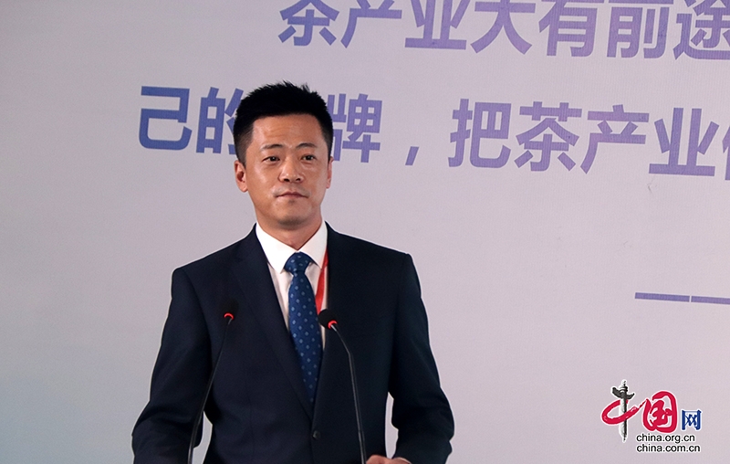 自开云体育 开云平台贡:“荣县花茶”品牌形象缤纷登场第十一届四川国际茶业博览会(图3) 自开云体育 开云平台贡:“荣县花茶”品牌形象缤纷登场第十一届四川国际茶业博览会(图3)