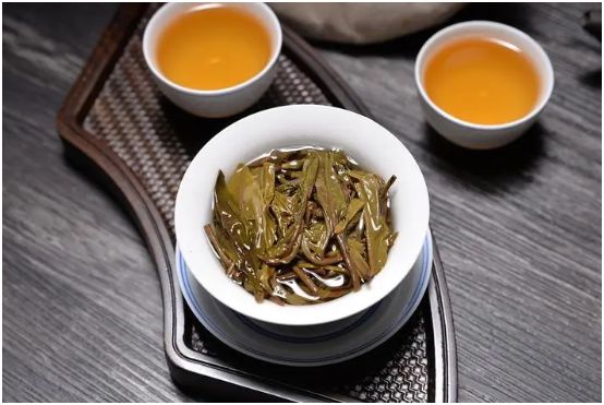 家中翻出来5年的茶叶还能喝吗?茶叶的保质期是多久建议了解开云APP 开云体育(图2) 家中翻出来5年的茶叶还能喝吗?茶叶的保质期是多久建议了解开云APP 开云体育(图2)