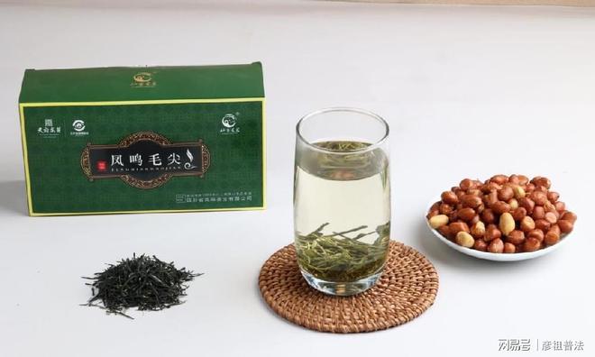 山西51岁土豪沉迷网购茶叶家中竟珍藏几十饼普洱行开云体育 开云官网家:可惜了(图5) 山西51岁土豪沉迷网购茶叶家中竟珍藏几十饼普洱行开云体育 开云官网家:可惜了(图5)
