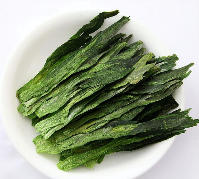 开云 开云体育全国哪的茶叶最好喝?经品鉴这4地茶名列前茅有你家乡的吗?(图11) 开云 开云体育全国哪的茶叶最好喝?经品鉴这4地茶名列前茅有你家乡的吗?(图11)