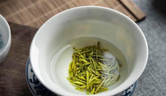 全国哪里的开云体育 开云平台茶叶最值得喝?上万名茶客评出这4款看有你家乡的吗(图6) 全国哪里的开云体育 开云平台茶叶最值得喝?上万名茶客评出这4款看有你家乡的吗(图6)
