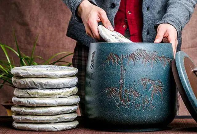 开云 开云体育官网保存茶叶最忌直接放冰箱?学会3个存放方法茶叶放多久都好喝(图6) 开云 开云体育官网保存茶叶最忌直接放冰箱?学会3个存放方法茶叶放多久都好喝(图6)