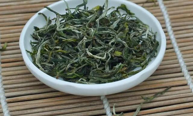 开云 开云体育官网保存茶叶最忌直接放冰箱?学会3个存放方法茶叶放多久都好喝(图14) 开云 开云体育官网保存茶叶最忌直接放冰箱?学会3个存放方法茶叶放多久都好喝(图14)