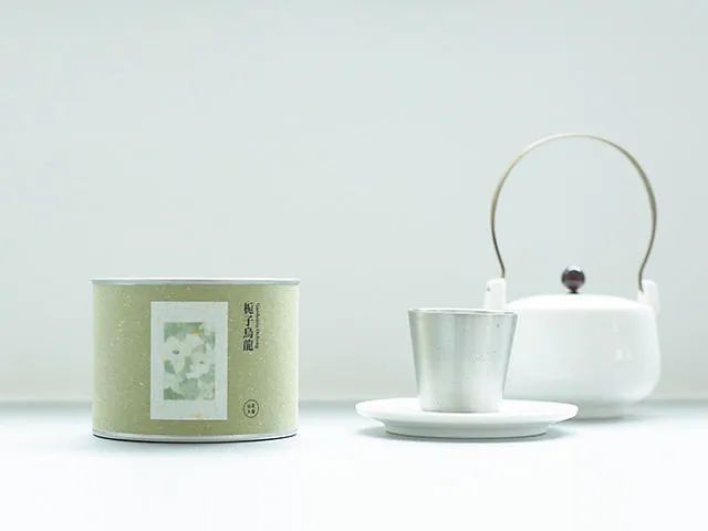 市面难得一见的栀开云体育 开云官网子乌龙茶手工古法窨制有花香、奶香、蜜香……(图2) 市面难得一见的栀开云体育 开云官网子乌龙茶手工古法窨制有花香、奶香、蜜香……(图2)