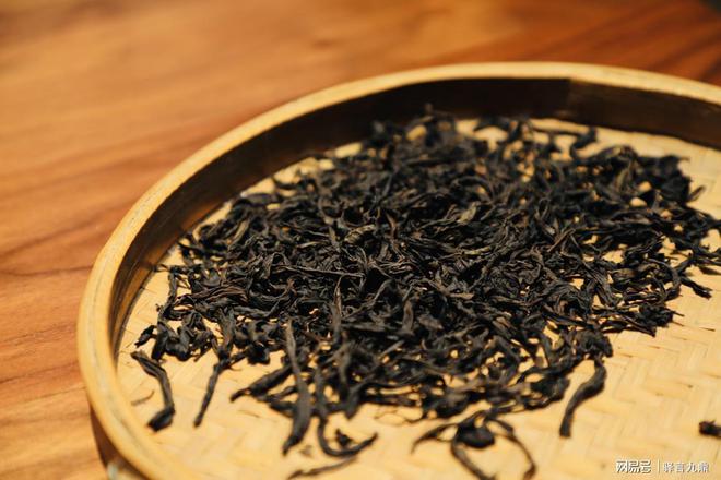 开云 开云体育平台皇山润涧茶文化:为何武夷岩茶新茶总是让人苦苦期待?(图3) 开云 开云体育平台皇山润涧茶文化:为何武夷岩茶新茶总是让人苦苦期待?(图3)