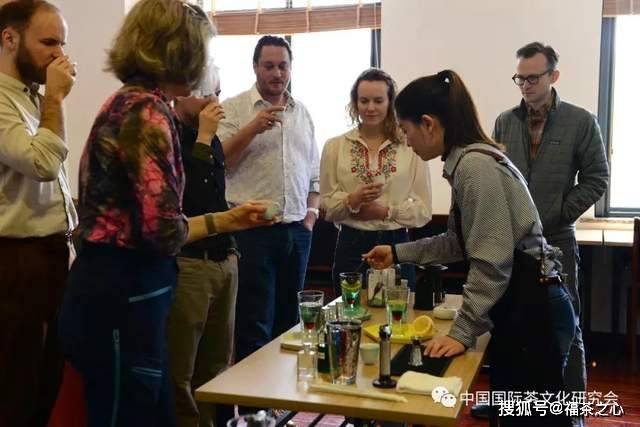 茶史篇 回望中国茶叶100年(完整版)开云 开云体育APP(图20) 茶史篇 回望中国茶叶100年(完整版)开云 开云体育APP(图20)