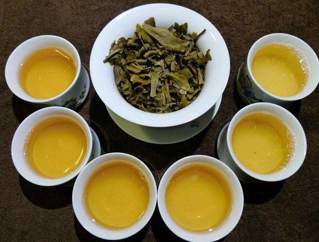 隔夜茶就是“毒水”?实际情况真的是这样吗?听听行家是怎开云 开云体育APP么说的(图3) 隔夜茶就是“毒水”?实际情况真的是这样吗?听听行家是怎开云 开云体育APP么说的(图3)