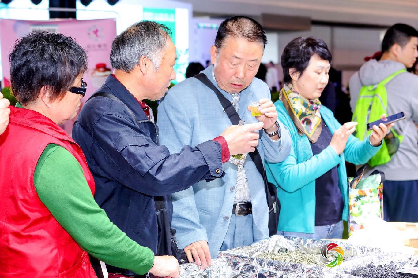 开云 开云体育2万种茶叶亮相第四届中国(南京)国际茶博会(图3) 开云 开云体育2万种茶叶亮相第四届中国(南京)国际茶博会(图3)