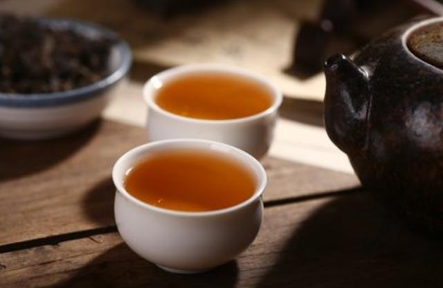 开云 开云体育茶叶造假很猖狂!这3类竟是“假茶”别喝了家里有的快扔了吧(图7) 开云 开云体育茶叶造假很猖狂!这3类竟是“假茶”别喝了家里有的快扔了吧(图7)