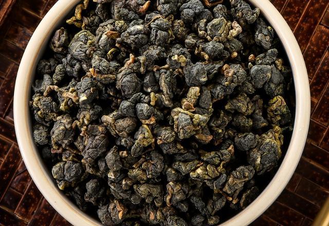 开云 开云体育茶叶造假很猖狂!这3类竟是“假茶”别喝了家里有的快扔了吧(图14) 开云 开云体育茶叶造假很猖狂!这3类竟是“假茶”别喝了家里有的快扔了吧(图14)