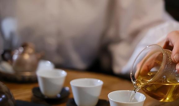 保存茶叶最忌直接放冰箱?掌握这3种方法放多久还是一样好喝开云 开云体育(图9) 保存茶叶最忌直接放冰箱?掌握这3种方法放多久还是一样好喝开云 开云体育(图9)