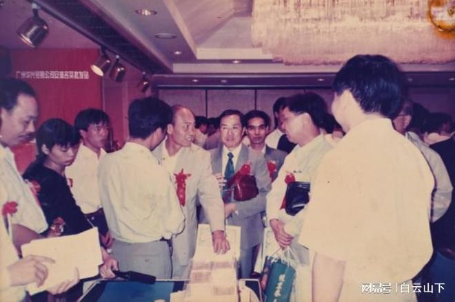 开云 开云体育黄建璋:我的人生读三次书(图2) 开云 开云体育黄建璋:我的人生读三次书(图2)