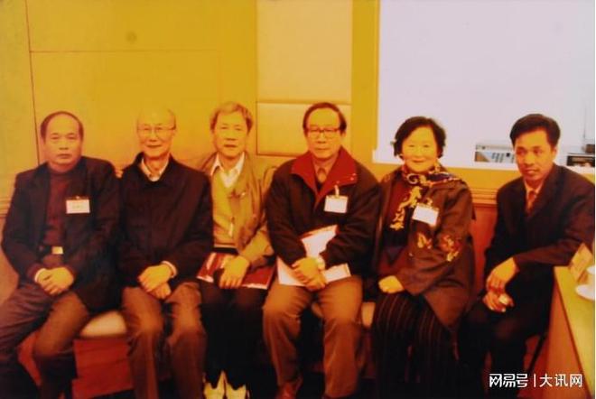 开云 开云体育黄建璋:我的人生读三次书(图3) 开云 开云体育黄建璋:我的人生读三次书(图3)