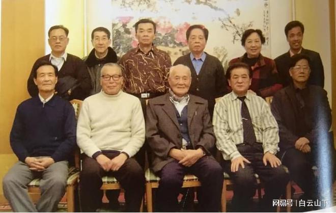 开云 开云体育黄建璋:我的人生读三次书(图9) 开云 开云体育黄建璋:我的人生读三次书(图9)
