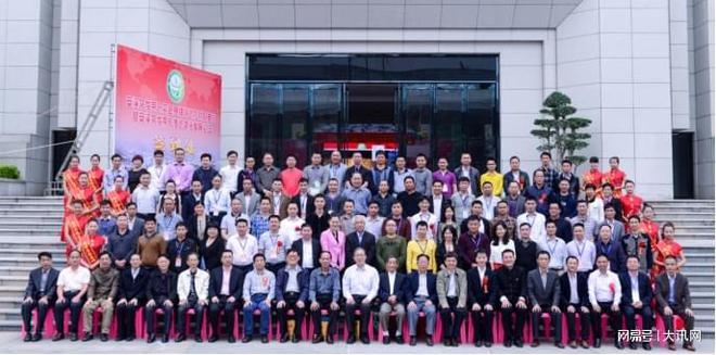 开云 开云体育黄建璋:我的人生读三次书(图21) 开云 开云体育黄建璋:我的人生读三次书(图21)
