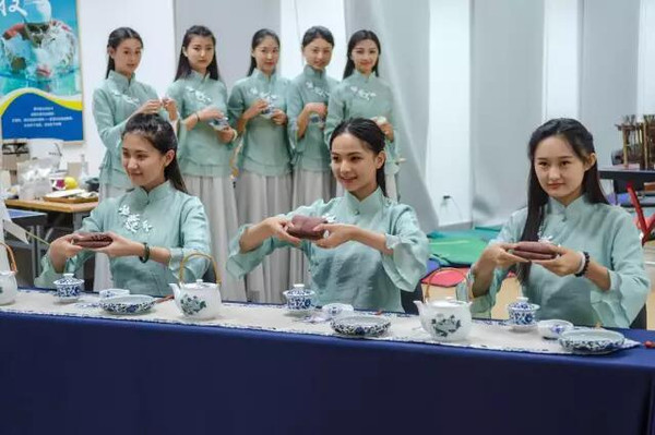开云 开云体育平台盘点中国茶业的十年发展(图5) 开云 开云体育平台盘点中国茶业的十年发展(图5)
