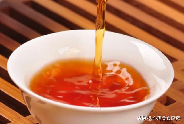 开云 开云体育平台茶叶竟有保质期?各类茶的保质期分别是多久?建议大家搞清楚(图3) 开云 开云体育平台茶叶竟有保质期?各类茶的保质期分别是多久?建议大家搞清楚(图3)