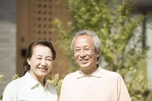 世卫组织呼吁:停止饮用“1茶叶”或比喝酒还伤肝建议早处理开云 开云体育(图2) 世卫组织呼吁:停止饮用“1茶叶”或比喝酒还伤肝建议早处理开云 开云体育(图2)