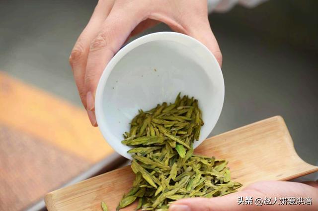 买茶时别管价格高低只要茶叶有这3个“特征”开云体育 开云平台100%优质茶叶(图2) 买茶时别管价格高低只要茶叶有这3个“特征”开云体育 开云平台100%优质茶叶(图2)