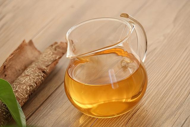 同样是茶叶冬天喝红茶、绿茶有啥区别?行家:区开云体育 开云官网别很大别乱喝(图6) 同样是茶叶冬天喝红茶、绿茶有啥区别?行家:区开云体育 开云官网别很大别乱喝(图6)