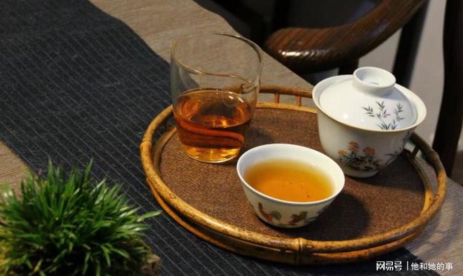 开云 开云体育APP茶叶价格高、低有啥区别?行家:区别不大有3个特点就是好茶(图5) 开云 开云体育APP茶叶价格高、低有啥区别?行家:区别不大有3个特点就是好茶(图5)