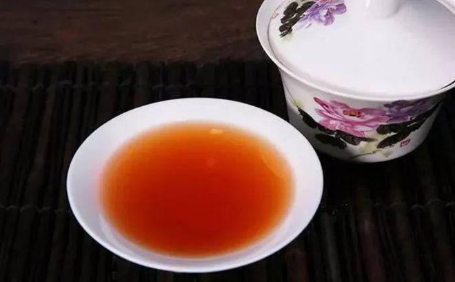 黑茶与开云 开云体育平台其他茶叶有何不同?(图6) 黑茶与开云 开云体育平台其他茶叶有何不同?(图6)