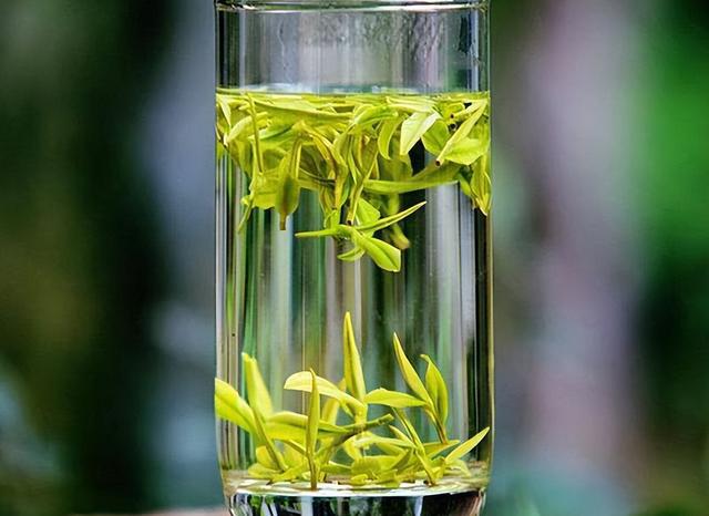 新春将近物价飞涨!买开云 开云体育APP茶叶时别听店家“忽悠”免得花冤枉钱(图12) 新春将近物价飞涨!买开云 开云体育APP茶叶时别听店家“忽悠”免得花冤枉钱(图12)