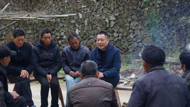 开云 开云体育平台品品香茶业荣获第17届人民企业社会责任奖—乡村振兴奖!(图5) 开云 开云体育平台品品香茶业荣获第17届人民企业社会责任奖—乡村振兴奖!(图5)