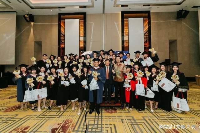 北大马来西亚校友会 “博雅之夜”联谊活动举办!大马牌茶叶赞助开云 开云体育官网(图3) 北大马来西亚校友会 “博雅之夜”联谊活动举办!大马牌茶叶赞助开云 开云体育官网(图3)