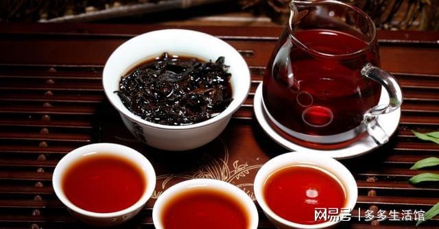 开云 开云体育平台这么养花太好了!泡过的茶叶渣老花匠一点都舍不得丢掉(图4) 开云 开云体育平台这么养花太好了!泡过的茶叶渣老花匠一点都舍不得丢掉(图4)