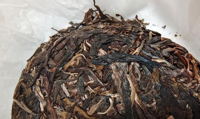 茶叶市场的残酷真相:茶玩的是圈子!出了圈子不过一开云体育 开云官网堆叶子(图6) 茶叶市场的残酷真相:茶玩的是圈子!出了圈子不过一开云体育 开云官网堆叶子(图6)