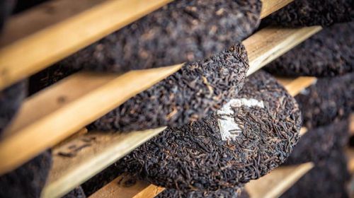 开云体育 kaiyun.com 官网入口众库团采:茶行业库存压力剧增茶叶经销商如何实现“零库存”经营(图2) 开云体育 kaiyun.com 官网入口众库团采:茶行业库存压力剧增茶叶经销商如何实现“零库存”经营(图2)