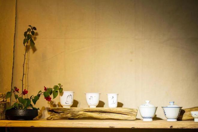 Kaiyun 开云春鲜夏涩秋茶香四季之茶各有何特点?(图1) Kaiyun 开云春鲜夏涩秋茶香四季之茶各有何特点?(图1)