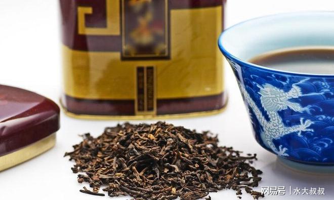 家里放了3、5年的红茶、白茶、普洱茶还能不能泡来喝?开云 开云体育APP(图3) 家里放了3、5年的红茶、白茶、普洱茶还能不能泡来喝?开云 开云体育APP(图3)