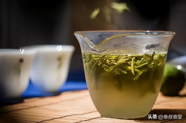 新开云体育 开云平台年将至提醒大家:若不差钱这2类茶千万不能要难喝还伤身(图6) 新开云体育 开云平台年将至提醒大家:若不差钱这2类茶千万不能要难喝还伤身(图6)