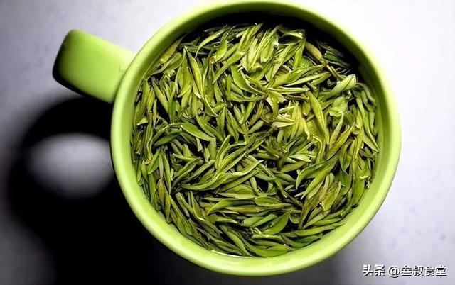新开云体育 开云平台年将至提醒大家:若不差钱这2类茶千万不能要难喝还伤身(图5) 新开云体育 开云平台年将至提醒大家:若不差钱这2类茶千万不能要难喝还伤身(图5)