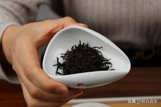 新开云体育 开云平台年将至提醒大家:若不差钱这2类茶千万不能要难喝还伤身(图11) 新开云体育 开云平台年将至提醒大家:若不差钱这2类茶千万不能要难喝还伤身(图11)
