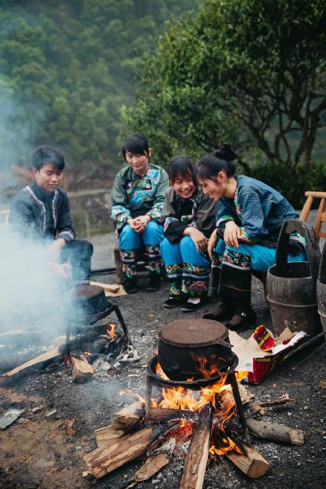 在中国黑茶第一大省茶叶开云 开云体育为啥论柱卖?(图31) 在中国黑茶第一大省茶叶开云 开云体育为啥论柱卖?(图31)