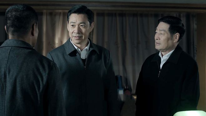 开云 开云体育平台《人民的名义》的未解之谜沙瑞金为什么肯帮易学习老婆卖茶叶?(图3) 开云 开云体育平台《人民的名义》的未解之谜沙瑞金为什么肯帮易学习老婆卖茶叶?(图3)