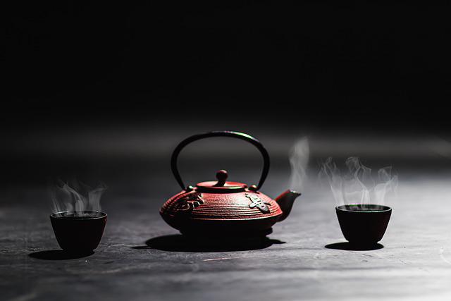 开云体育 开云官网叶辛:写作和喝茶(图2) 开云体育 开云官网叶辛:写作和喝茶(图2)