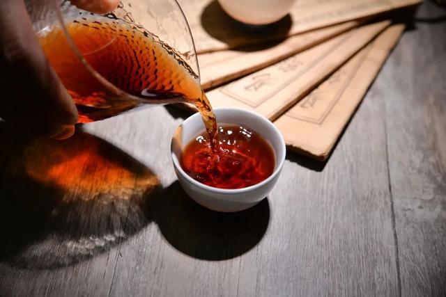 茶界中的忽悠(一开云 开云体育)(图4) 茶界中的忽悠(一开云 开云体育)(图4)