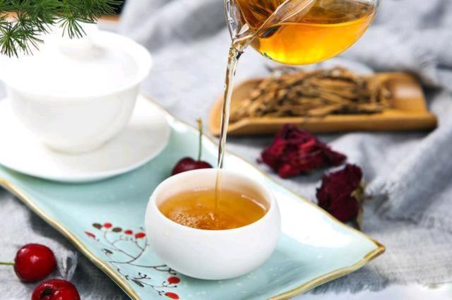 开云 开云体育喝茶为何有人认为养生有人却觉得伤身?爱喝茶的人可以看一看(图3) 开云 开云体育喝茶为何有人认为养生有人却觉得伤身?爱喝茶的人可以看一看(图3)